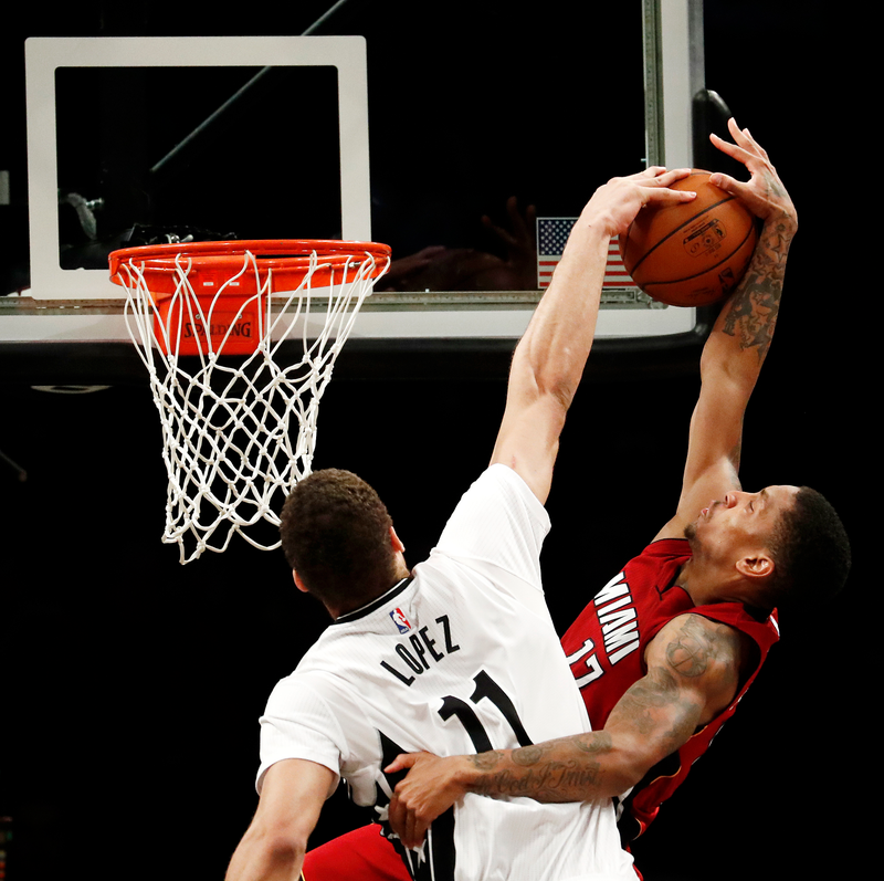Illustration for article titled The Nets Lost Again, But Brook Lopez Blocked The Shit Out Of Rodney McGruder
